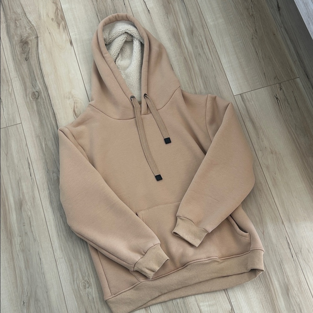 Amazon Men's Beige Hoodie